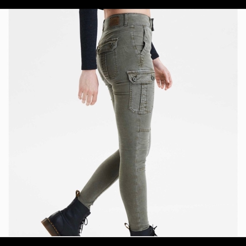 American Eagle High Rise Jegging Crops